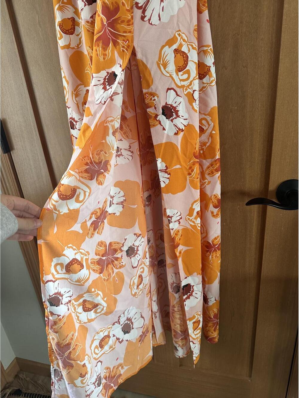 NWT Hello Molly Evergreen Heights Slit Leg Maxi Dress Orange Floral Women’s XS - Picture 3 of 15